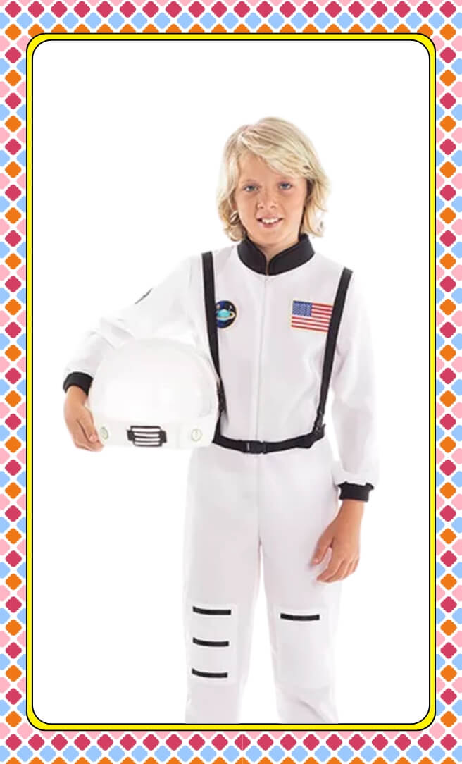 Aliens, Astronauts and Space Costumes