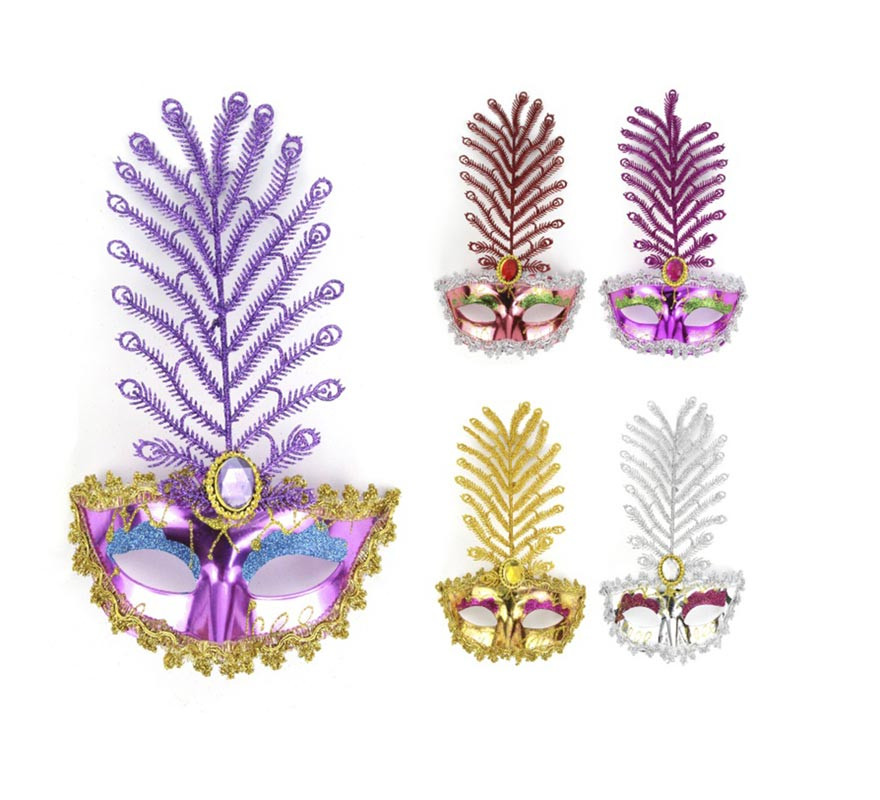 Masque de carnaval avec coiffe de couleurs assorties