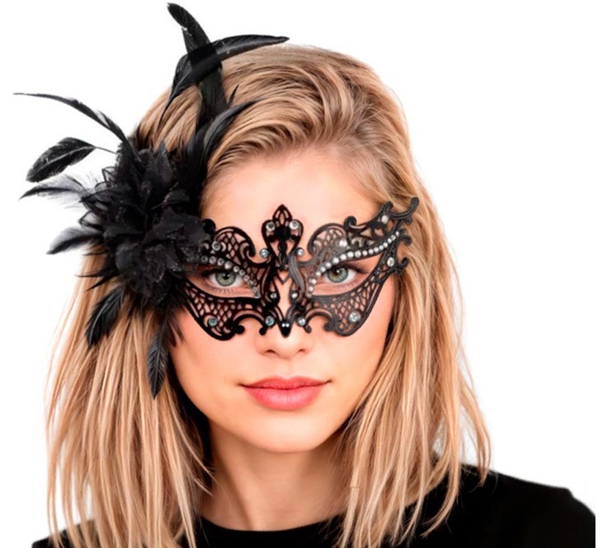 Mask with black feather
