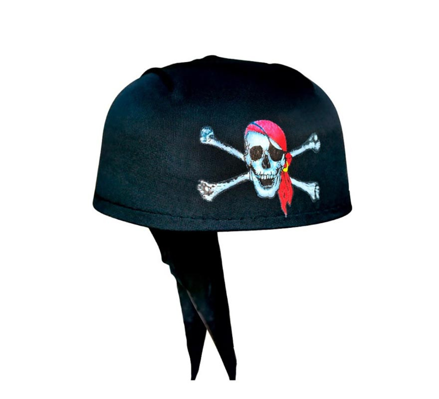 Black pirate cap with skull