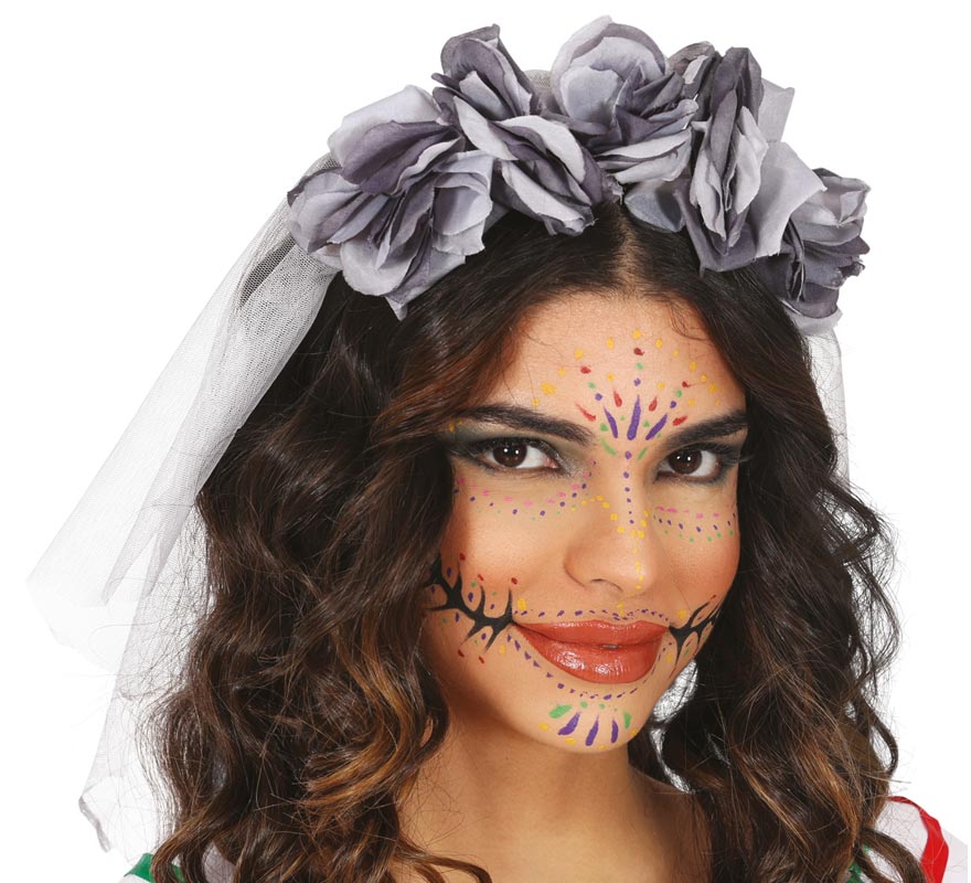 Tiara com Véu e Flores Cinzas