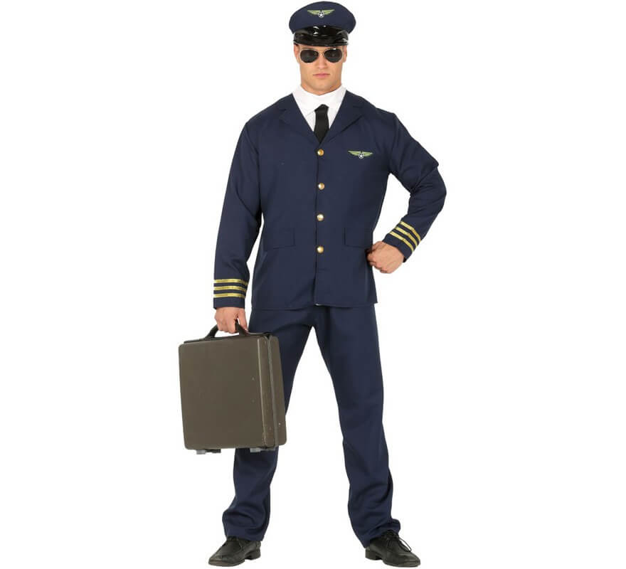 Capitão de avião em uniforme profissional jogando jogos para