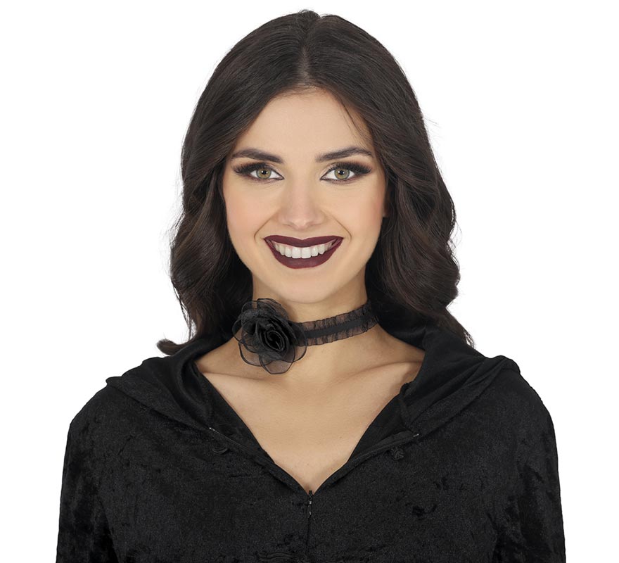 Black rose choker