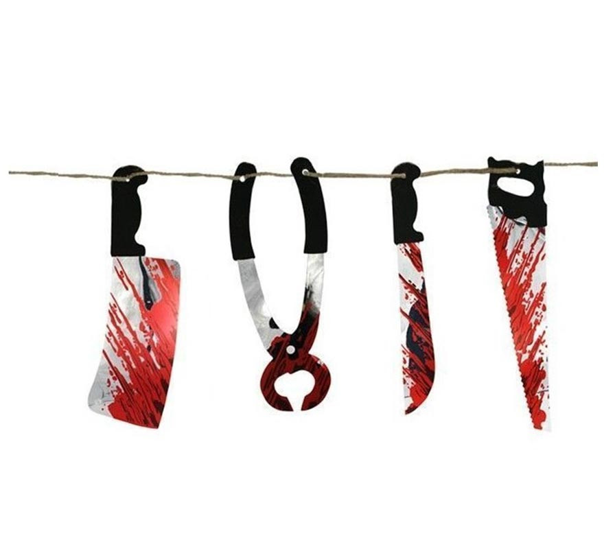 Garland of 4 weapons with blood