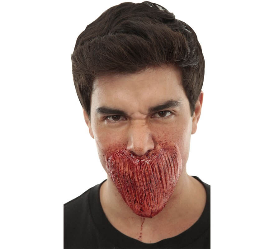 Um homem com barba e maquiagem no estilo dos mortos-vivos no halloween abre  a boca e mostra os dentes