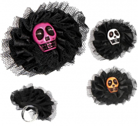 Ring with skulls in assorted colors