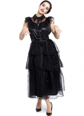 Gothic girl costume in black dress for women