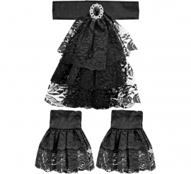 Jupon orné de pierres précieuses et de bracelets en dentelle noire