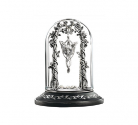 Arwen Pendant Display