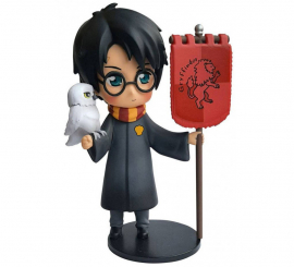 Figura Harry e Hedwig Harry Potter Plastóide 15 cm