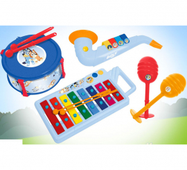 Bluey com Xilofone, Bateria, Saxofone e Maracas