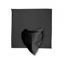 Black scarf measuring 54x54 cm. for Peñas