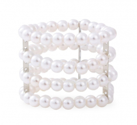 Large white pearl bracelet