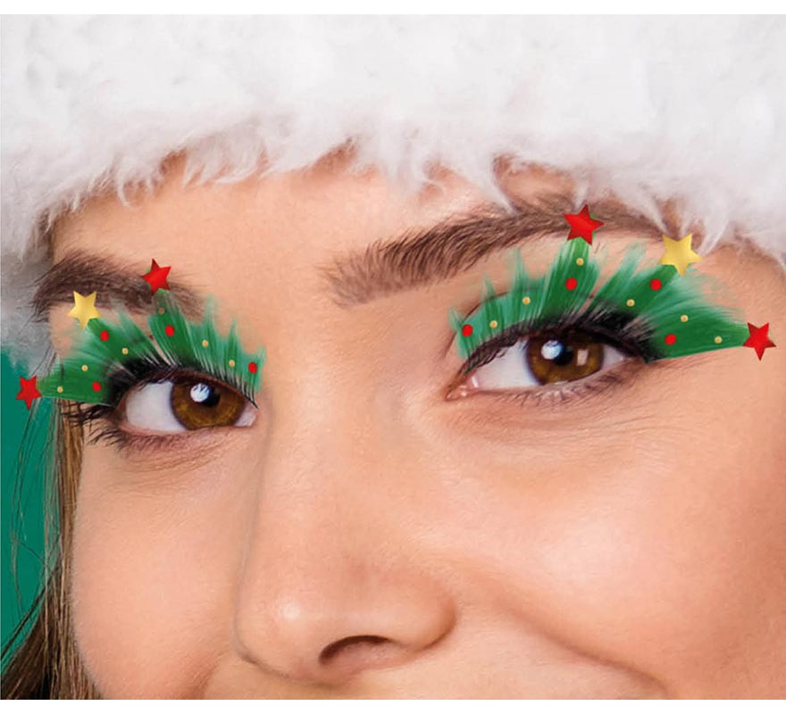 Green eyelashes with Christmas stars