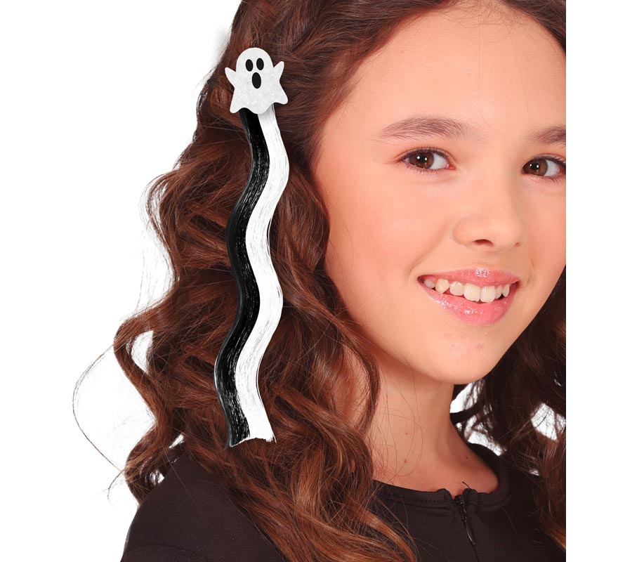 Black and white ghost lock-B