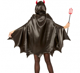 Capa de Diabo com Capuz Feminina Capa de Diabo com Capuz Feminina