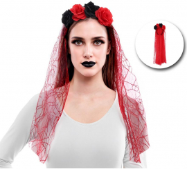 Tiara de flores com véu vermelho Tiara de flores com véu vermelho