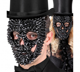 Máscara de Calavera con Tachuelas